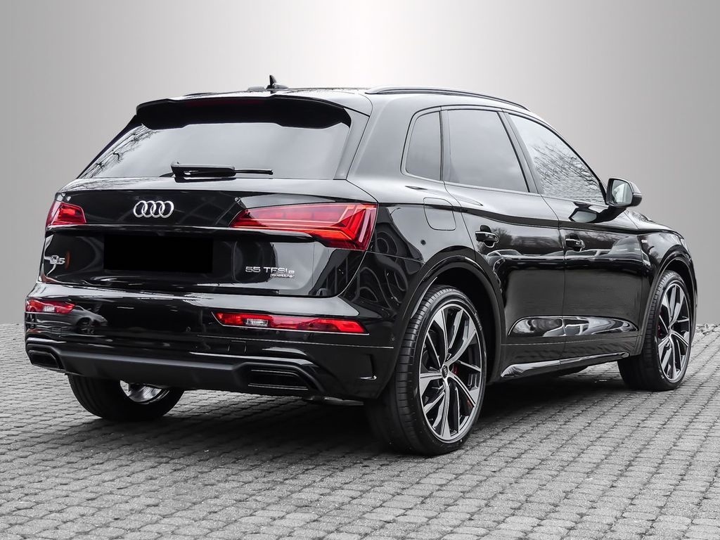 AUDI Q5 55 TFSI e QUATTRO S-TRONIC S-LINE | německé předváděcí auto | na dovoz | benzínový plug-in hybrid | quattro | ihned k předání | super cena | nákup online na AUTOiBUY.com |